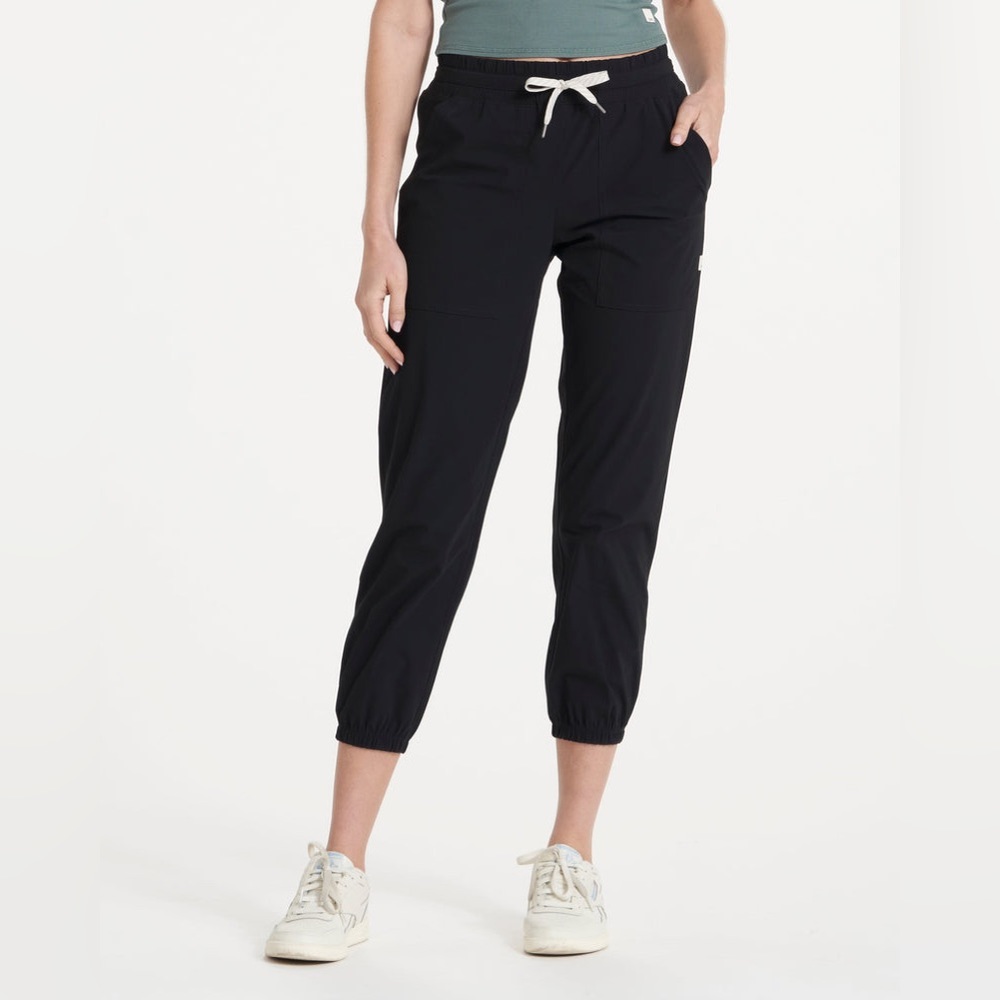 NWT Vuori Miles Jogger Women's Performance Joggers Black
